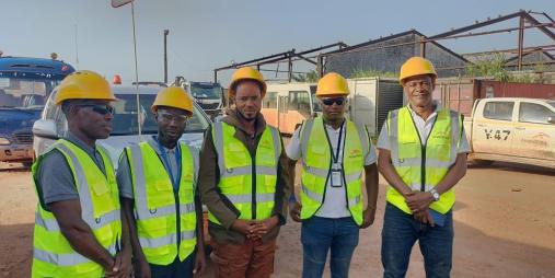 Hon. Momo and Team